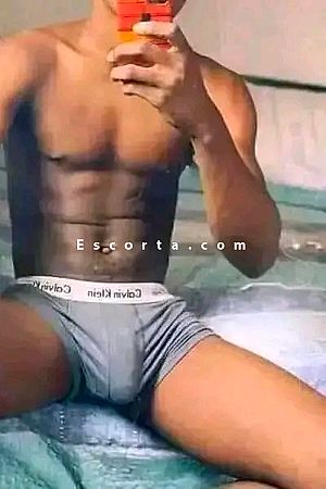 brice237 - Male escorts Roma