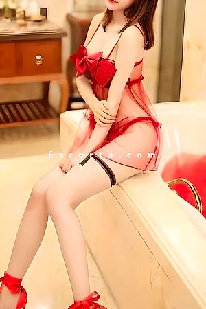 Sakura - Escort Napoli