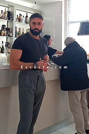 Vincenzo - Male escorts Napoli