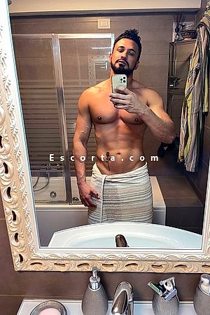 Pedro Toro - Male escorts Lodi