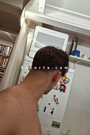 Simoneros - Male escorts Milano