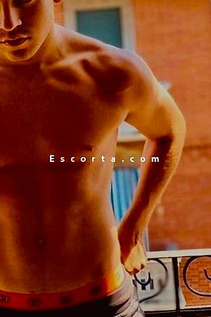 Alessio - Male escorts Nichelino