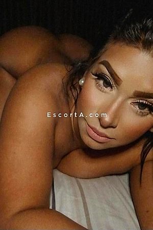 Claudia - Maranello Escorts