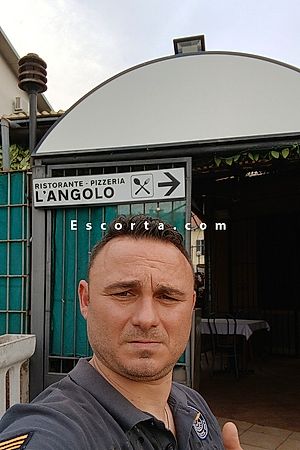 Lino - Male escorts Milano