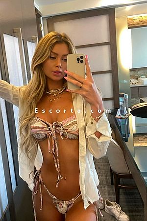 Leia - Escort girls Milano