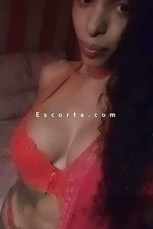 Suzy - Roma Escorts