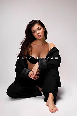 Isa model - Arezzo Escorts