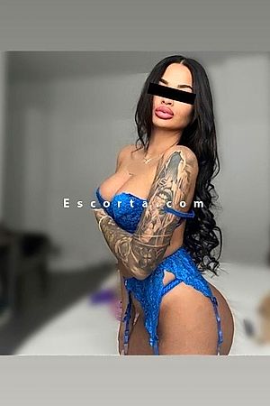 Giulia - Pescara Escorts