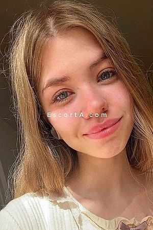 Polly - Escort Napoli