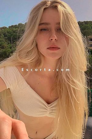 Andromeda - Bari Escorts