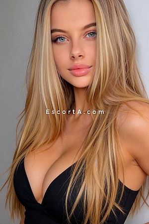 Tina - Bologna Escorts