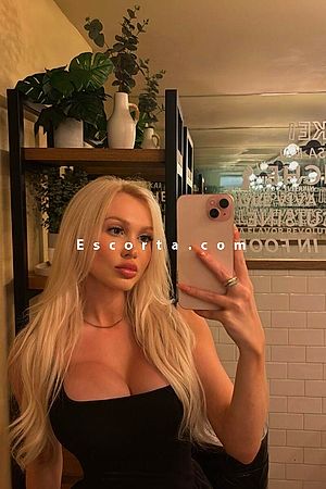 BadBunny - Escort girls Milano