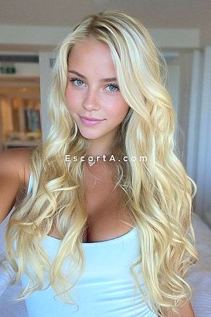GIA - Milano Escorts