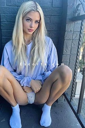 GIA - Milano Escorts