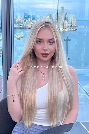 CELIA - Escort Milano