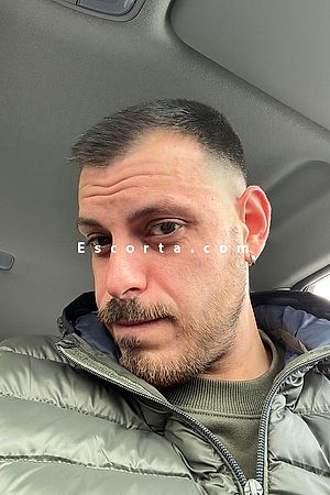 Emanuele - Male escorts Vercelli