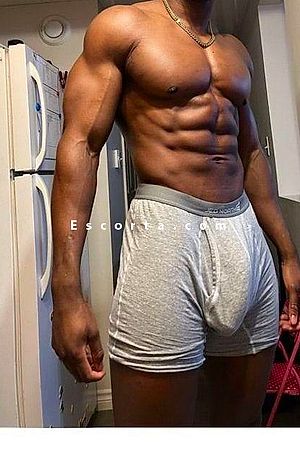 Myke - Male escorts Milano