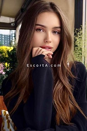 Lisa - Milano Escorts