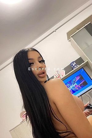 SANDREA - Escort Milano