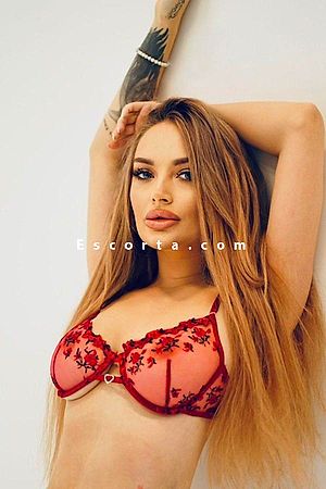 Camille - Roma Escorts