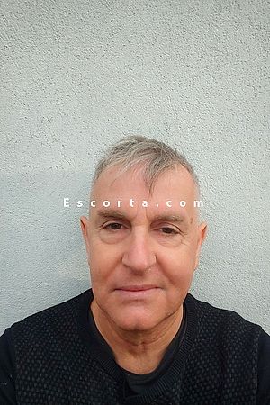 Jorgi - Male escorts Bolzano