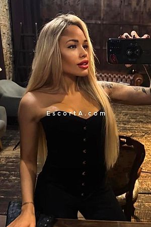 Olga - Escort Bolzano