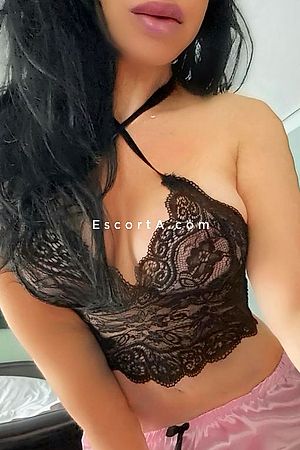 Vittoria - Escort Genova