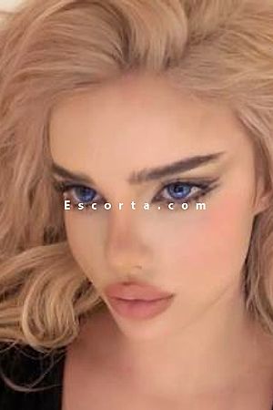 Fiorina - Desenzano del Garda Escorts