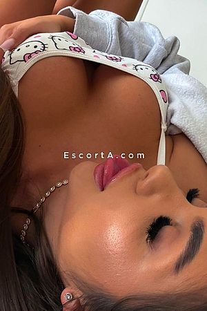 Karina Photo