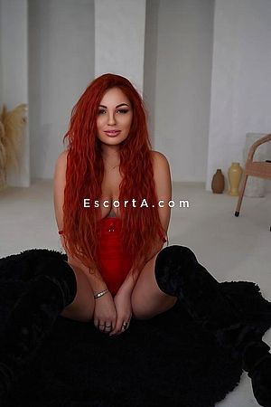 Suzana Top - Escort Bolzano