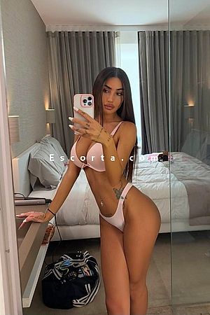 Iza - Milano Escorts