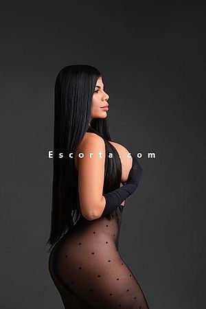 Zara - Lecce Escorts