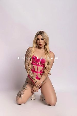 Larrisa Foto #2