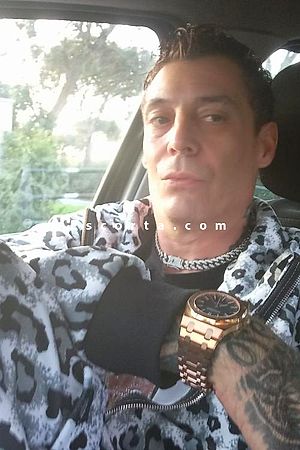 Alexxx23v Photo