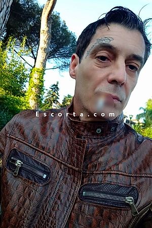 Alexxx23v Photo #3