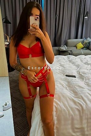 Helora - Escort Napoli