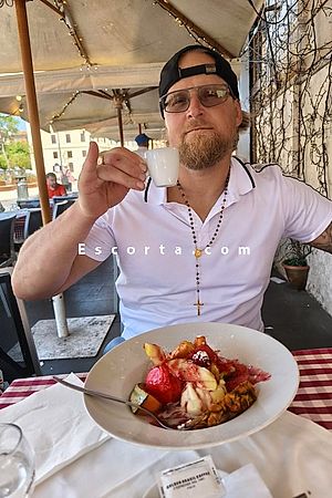 Konza - Roma Boy Escorts