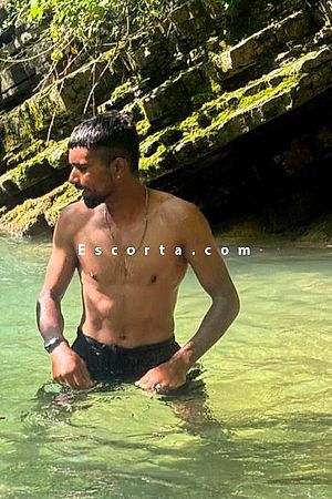 Tony - Monfalcone Boy Escorts