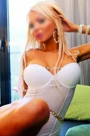 Roxana - Civitanova Marche Escorts