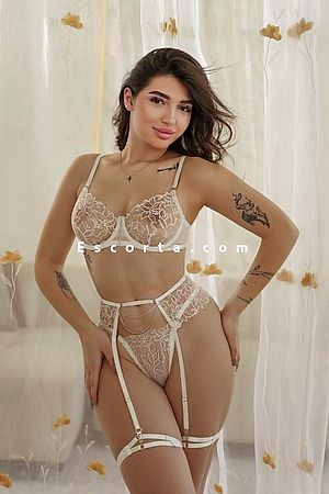 Moretta - Alba Escorts