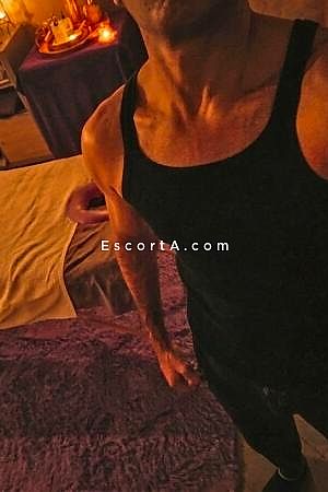 Stefano - Uomo cerca donna Firenze