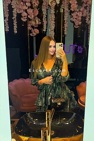 Elena - Viareggio Escorts
