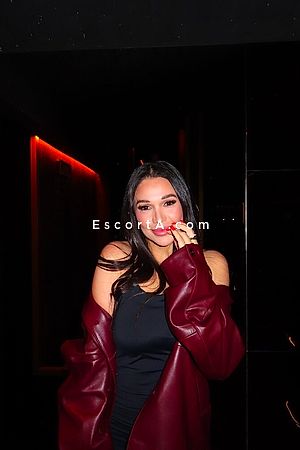 Letizia Trussard - Bergamo Escorts