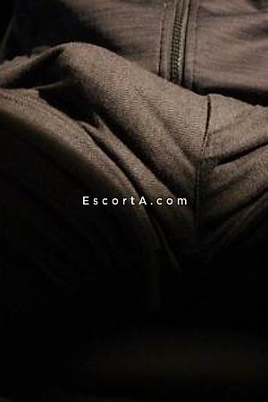 Fen - Cassino Boy Escorts