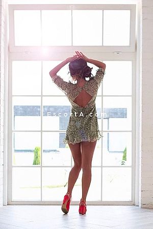 LANA - Roma Escorts