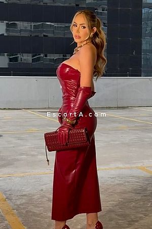 Megan - Roma Escorts