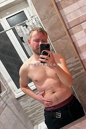 NikLove - Roma Boy Escorts