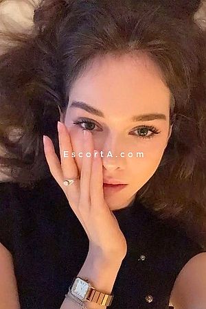 Tory - Genova Escorts