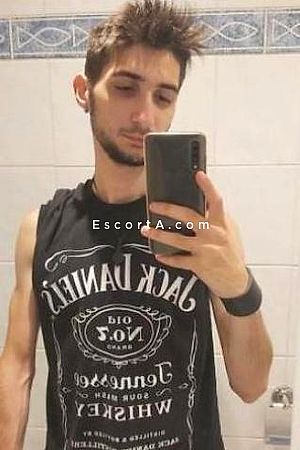 Kaio - Uomo cerca donna Rivalta di Torino