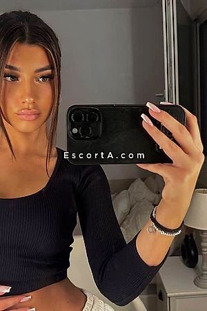 SIANNA - Escort Milano